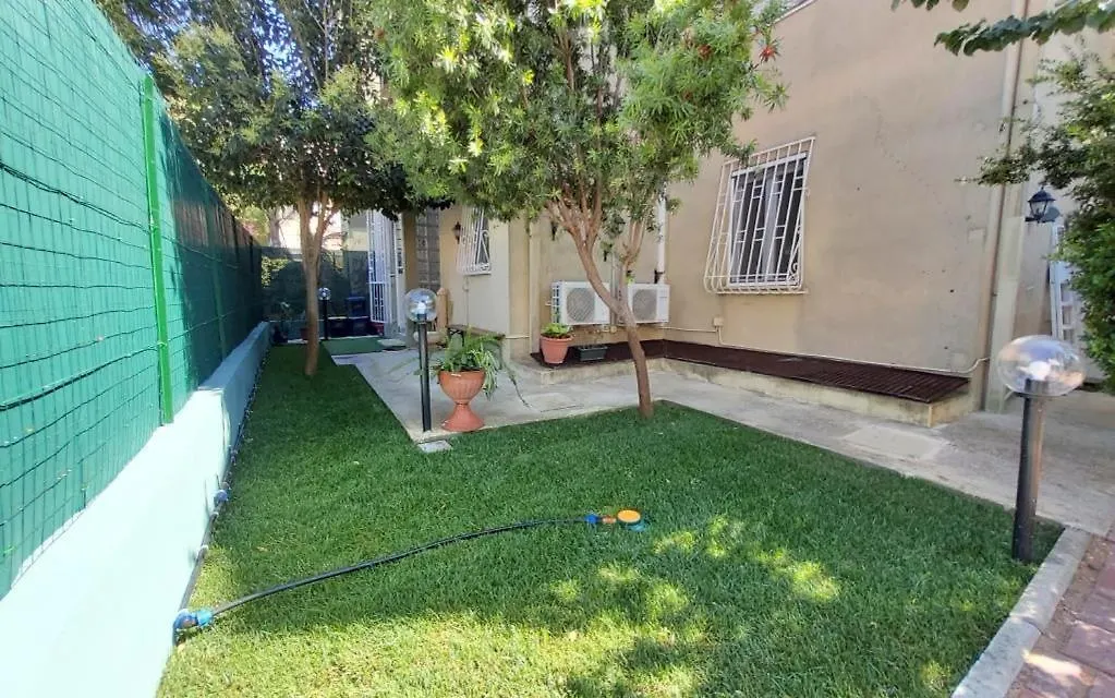 Ambos Mundos Apartment Quartu Sant'Elena Italy